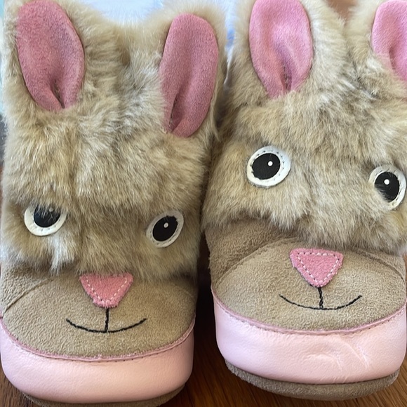 Baby Booties - Picture 3 of 4